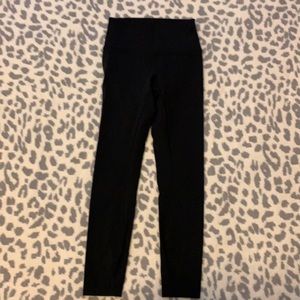 lululemon wunder under 7/8 luxtreme size 4 black